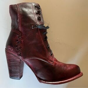 Bed Stu Barrymore Merlot size 10